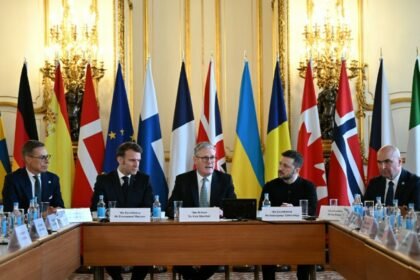 Starmer: “Koalicija voljnih zemalja predstavit će SAD-u mirovni plan za Ukrajinu”
