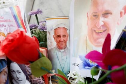 Papa Francis još uvijek kritičan, ali pokazuje “blago poboljšanje”: Vatikan