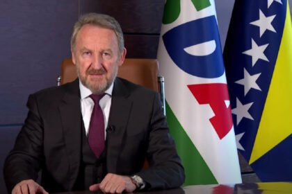 Izetbegović upozorio: Vlasti RS-a rade po zacrtanom planu ‘svesrpskog sabora’ o otcjepljenju