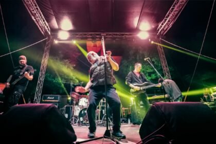 Monografija “Bjesovi” – jedinstveni hronicle rock bend iz Gornjeg Milanovca izdan