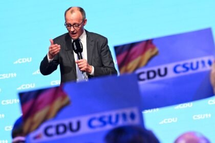 Njemački frontrunner obećava da vode u Europi prije ključnih izbora