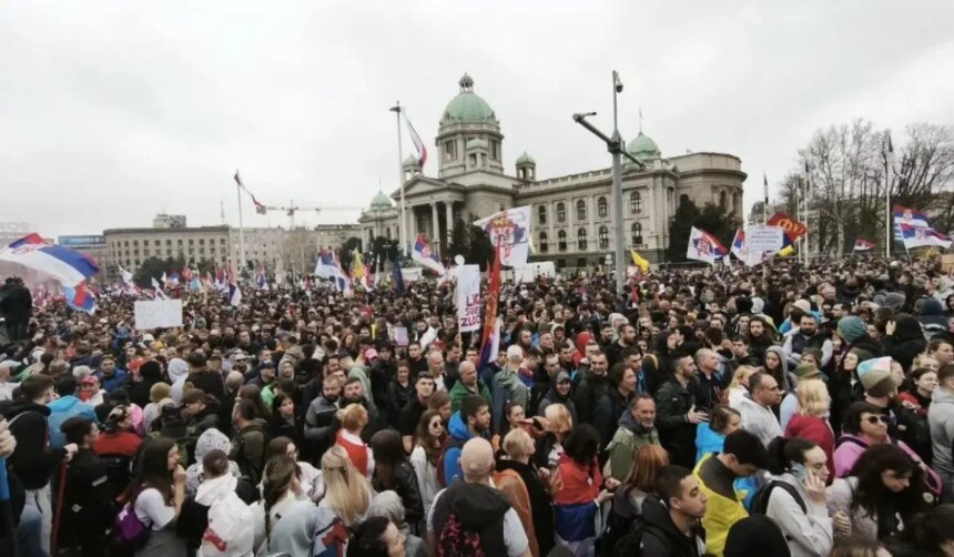 GEOPOLITIČKI OSVRT: Zašto su Evropa i svijet tihi po pitanju studentskih protesta u Srbiji?