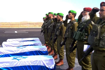 Izrael istražuje pripada li tijelo predano Crvenom križu Shiri Bibas