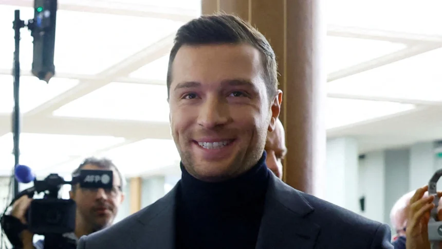 Čelnik francuskog RN-a otkazao govor u SAD-u nakon Bannonove nacističke geste