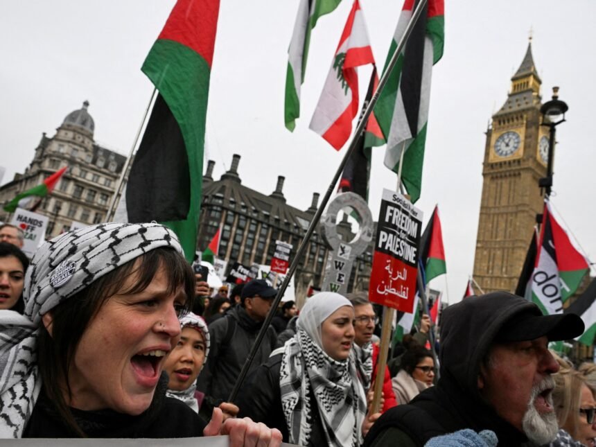 Hiljade sudjeluju u londonskom skupu protiv Plana Donalda Trumpa GAZA
