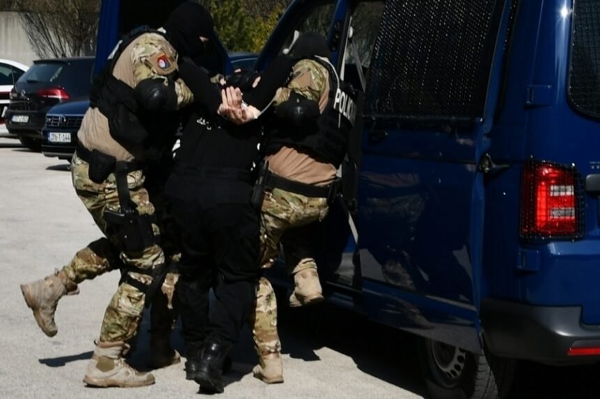 BRZA POLICIJSKA AKCIJA: U Sarajevu uhapšene tri maloljetne osobe, sumnjiče se za…