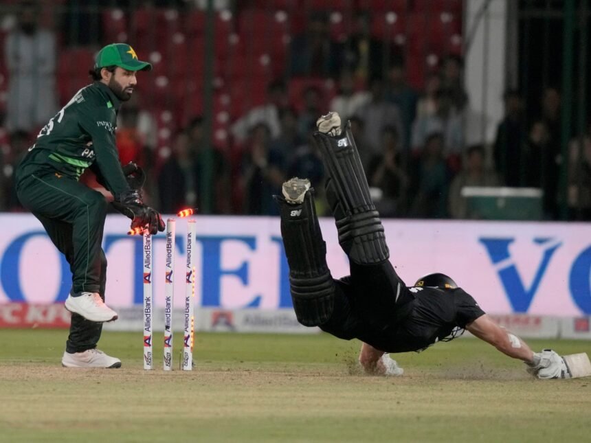 Trofej prvaka: Pakistan Gubite na Novi Zeland u seriji za zagrijavanje