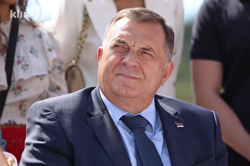 Dodik danas otkrio da bi pregovarao o Sudu i Tužilaštvu BiH, ali u drugom obliku