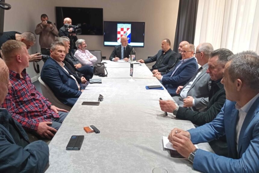 PRIJEDLOG IZ MOSTARA: ‘Visokog predstavnik da raspiše VANREDNE IZBORE!’