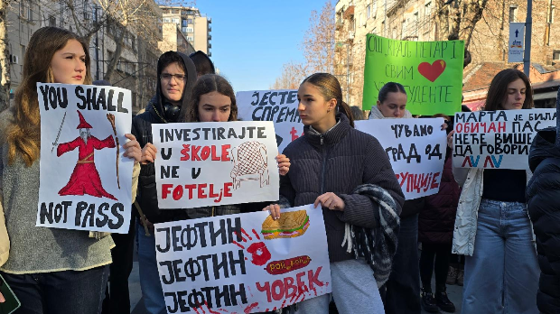 Zašto su zaključane učionice u prvoj beogradskoj gimnaziji