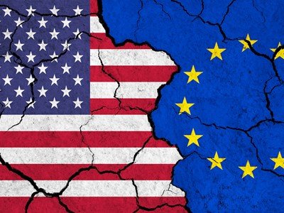 EU službenicima izdaje zamjenske telefone za putovanja u SAD zbog sigurnosnih zabrinutosti