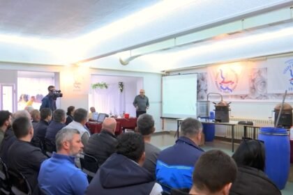“Stražari tradicije” okupili su proizvođače rakije na radionici u Apatinu