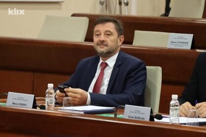 Islamska zajednica tvrdi da im gradonačelnik Mostara prijeti: “Imao je manevar da se mezarje na Kantarevcu zatre”