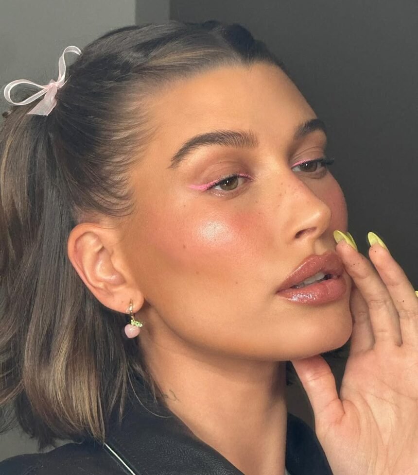 Makeup inspo: Nekada je ajlajner u boji sve što vam je potrebno
