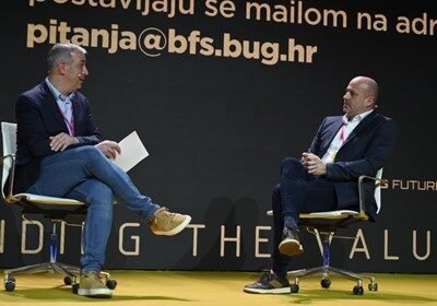 Pogledajte intervju s predsjednikom uprave Hrvatske pošte, održan na pozornici Bug Future Showa 2025