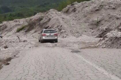 SEDAM MJESECI OD POPLAVA: poplava, zatvorena cesta na jugu BiH “zaboravljena od Boga i naroda”
