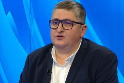 AHATOVIĆ O PORUKAMA IZ RS-a: ‘Navijački ispadi koji prizivaju sukobe’