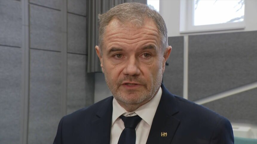 Kolakušić se ne može vratiti u Sabor: “Ustavni sud nam je dao za pravo”