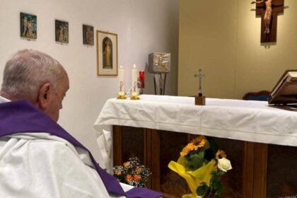 Papa Francis u nedjelju napusti bolnicu, trebaju se odmoriti dva mjeseca: ljekari