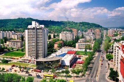 STALI NA PUT BIVŠOJ JNA ŠTITEĆI GRAD: Pobjeda na Brčanskoj Malti nije samo vojna, već moralna i historijska