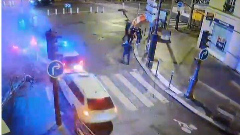 VIDEO BMW-om mahnito jurio po Parizu, 13 ozlijeđenih: ‘Pravo je čudo da nitko nije poginuo!’