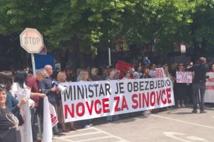 Zdravstveni radnici HNK na ulicama Mostara: Vladi upućeno posljednje upozorenje