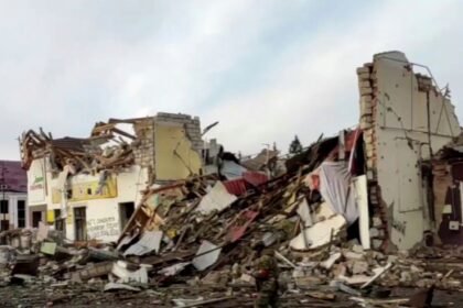 Зеленски: Потпуни прекид ватре мора да буде без “али”; руска војска: Украјинци се повлаче из Суџе