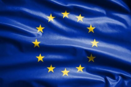 STIGLI DO KLASTERA 3: Albanija danas i zvanično pretiče Srbiju po broju otvorenih poglavlja sa EU