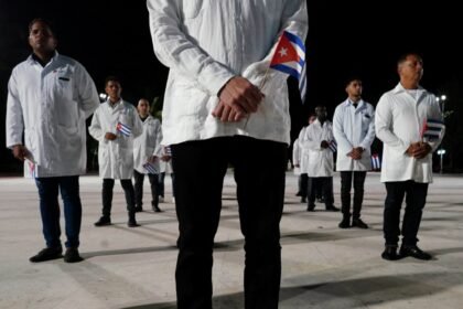 Zašto Karipski lideri koji se bore protiv Trumpa kako bi zadržali kubanske ljekare?