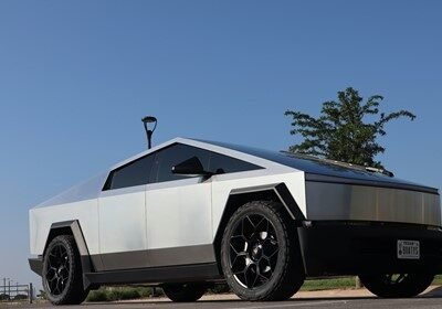 Rabljeni Tesla Cybertruck: Pad vrijednosti do 45% šokirao vlasnike i analitičare