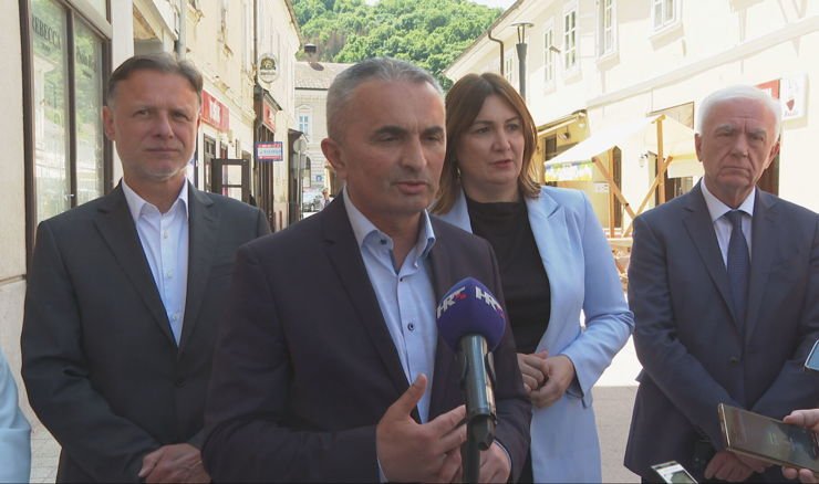 Jandroković podržao HDZ-ove kandidate u Đakovu, Našicama, Orahovici i Požegi