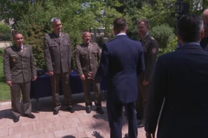 Američki ukrasi dva oficira srpske vojske