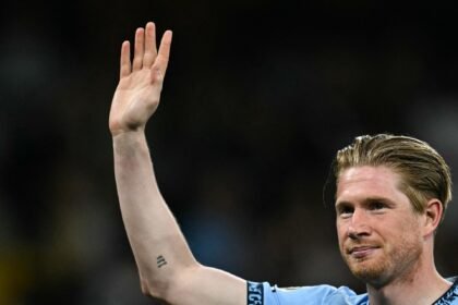 Kevin de Bruyne: Man City ponuda oproštaj za kapetan na stadionu Etihad