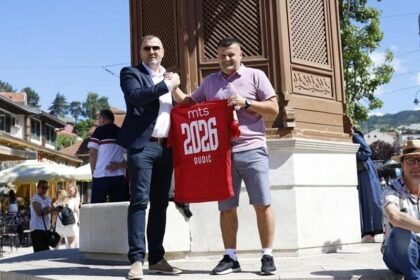 Dudić na Baščaršiji potpisao ugovor i riješio pitanje klupske budućnosti