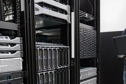 DSIT govori ocom da se pripremi za proširenje regulatornog preklapanja za uključivanje datacarentsa