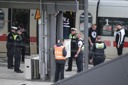 Prolaznici zaustavili Njemicu koja je nožem ozlijedila 18 ljudi u Hamburgu