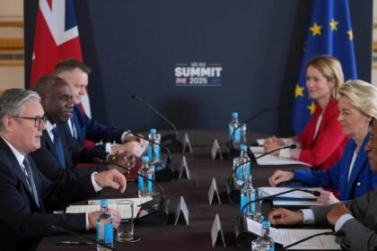 Vojne i ekonomske ugovore u cjevovodu kao u Velikoj Britaniji izgleda na EU resetiranje