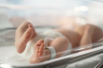 “Bilo je pomalo šokantno”: Medicinske sestre godinama radile zajedno, a onda se u rodilištu dogodilo nešto potpuno neočekivano