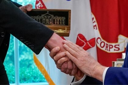 Kako bi Muskova “sapunica” s Trumpom mogla naštetiti njegovim biznisima i preokrenuti federalnu politiku