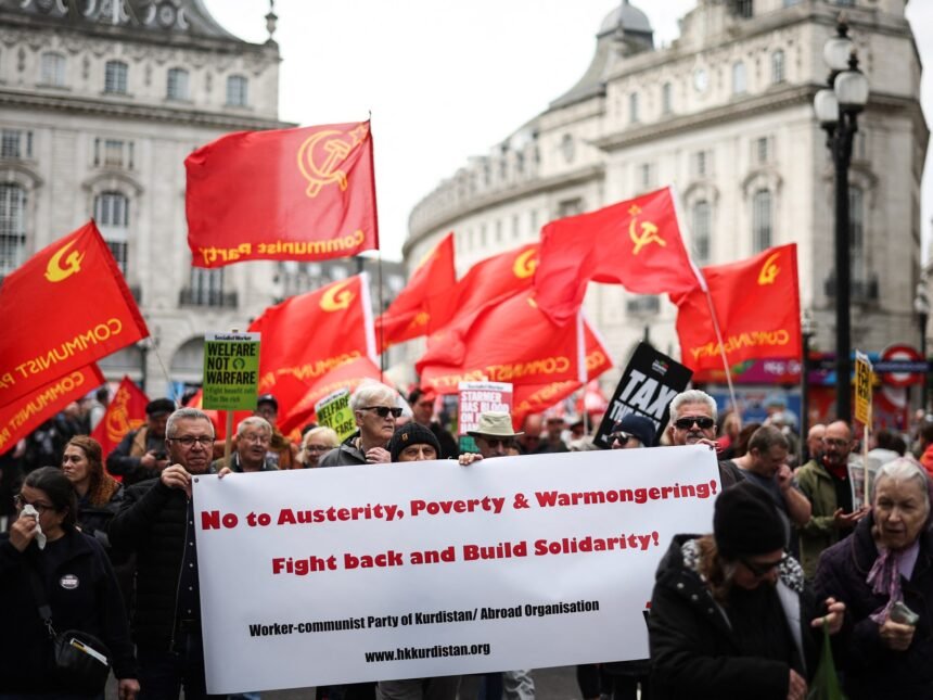 Hiljade ljudi u Londonu na protestu protiv plana vlade o smanjenju javne potrošnje