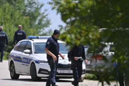 Teška prometna nesreća, poginuo muškarac
