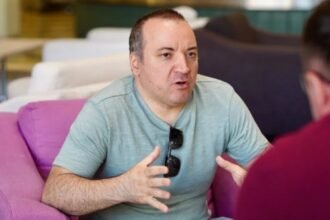 DRAGAN POPOVIĆ ANALIZIRAO: ‘Katastrofalan poraz za SNS, uložili milione eura u Kosjerić, a razlika je…’