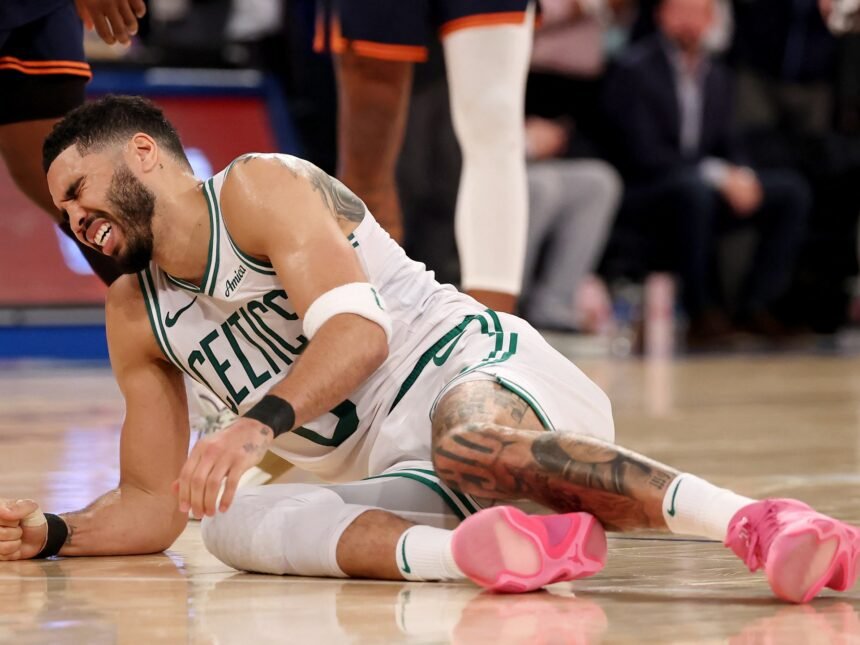 Knicks vs Celtics: Tatum povrijeđen u bostonskoj igri 4 Gubitak u NBA doigravanju