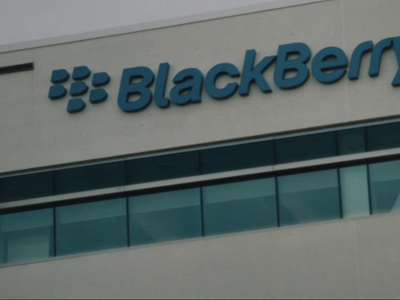 Film “BlackBerry”, o nastanku i propasti legendarnog telefona, od danas na Netflixu