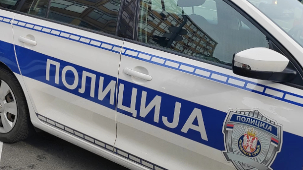 Čovjek je uhapšen ko je oskvrnuo komemorativno mjesto za žrtve pale nadstrešnice