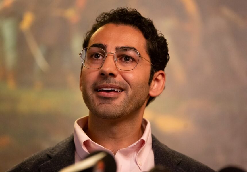 Studentski protester Mohsen Mahdawi predstavio pravni odbrambeni fond za imigrante