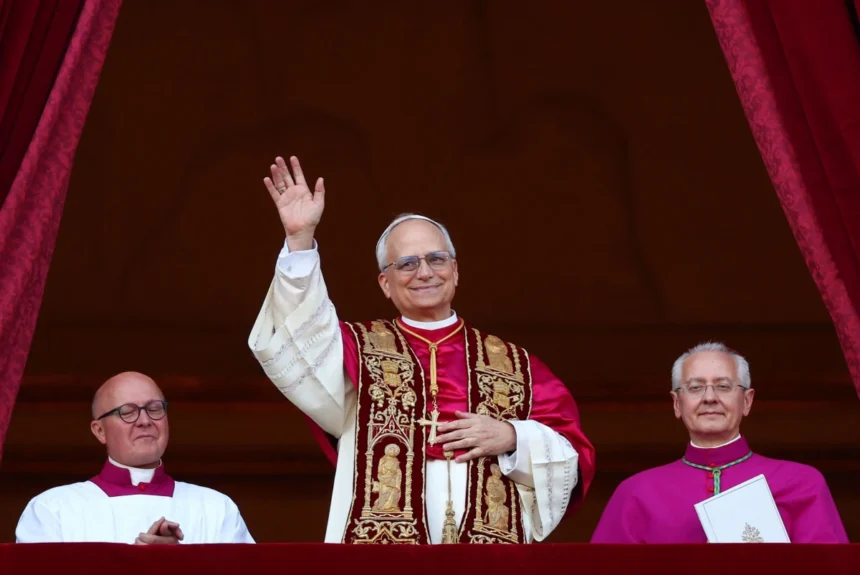 Američki kardinal Robert Francis Prevost novi papa