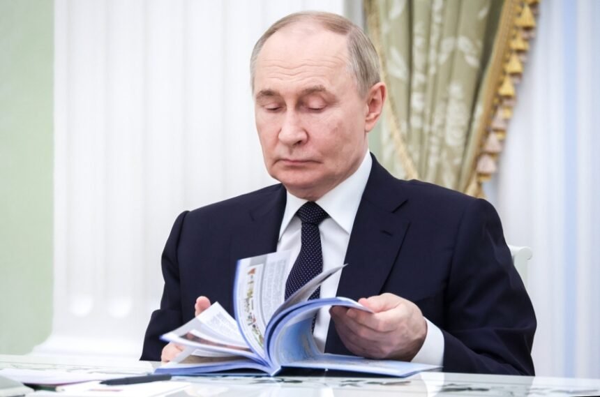 SASTAO SE ABASOM ARAKČIJEM: Putin poslao poruku SAD-u oko Irana