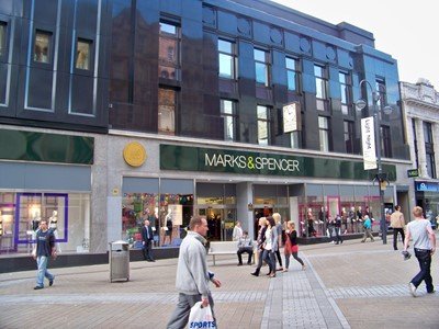 Britanski maloprodajni lanci na udaru koordiniranog kibernetičkog napada