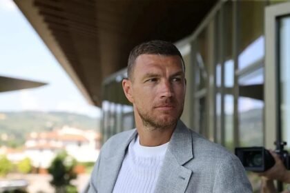 Klub ga nije predstavio, Džeko drugi put prolazi istu sudbinu u Italiji